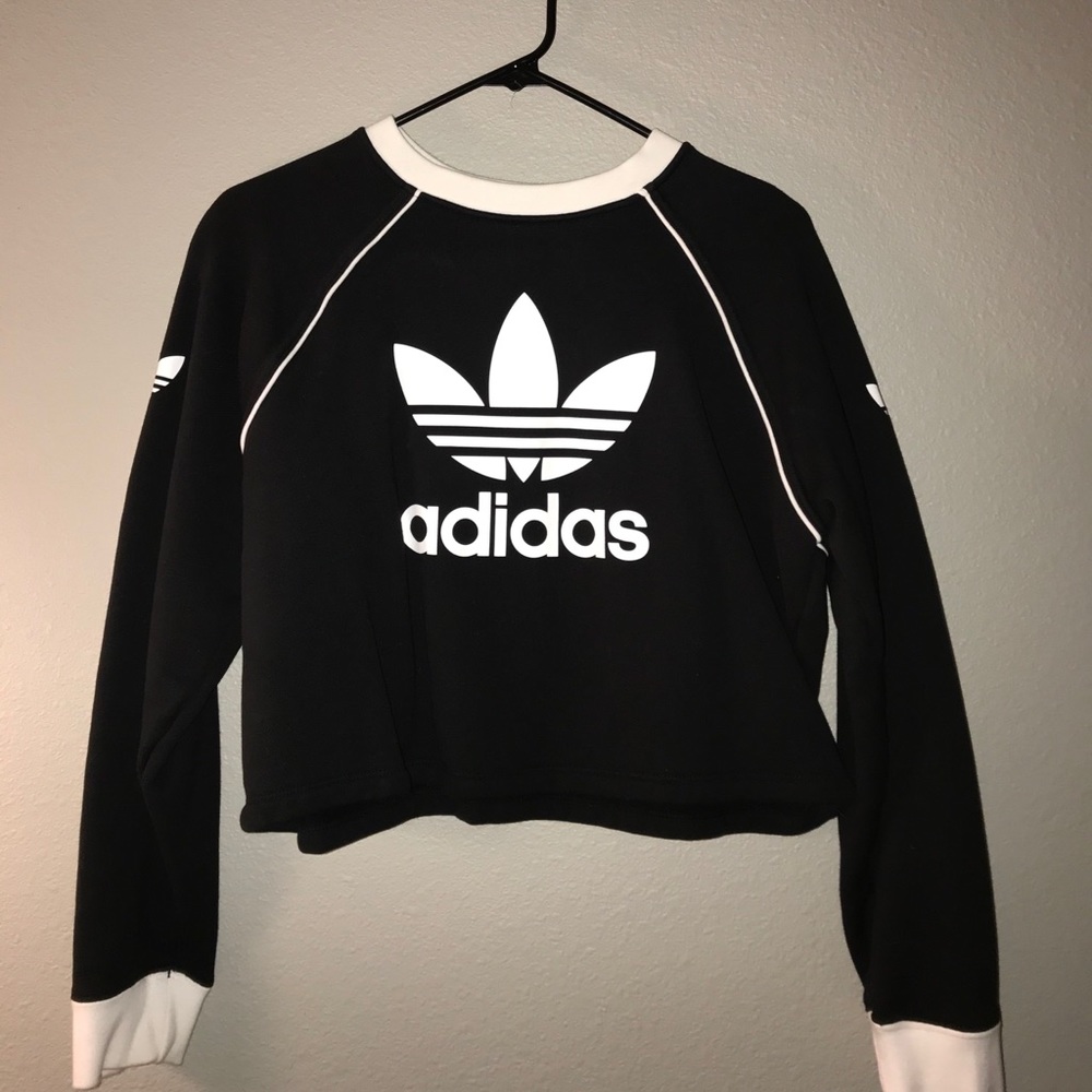 Cropped Adidas Sweatshirt
